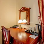 Hotel Giovanni Giacomo 4*