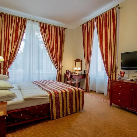 乔瓦尼贾科莫酒店 特普利采