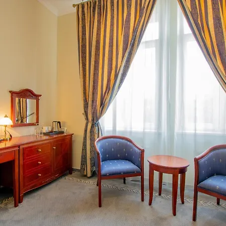 乔瓦尼贾科莫酒店 4*