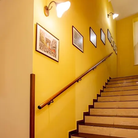 Hotel Giovanni Giacomo 4*