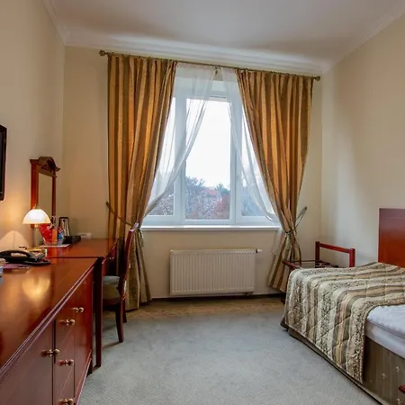 Giovanni Giacomo Hotel 4*