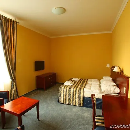 Hotel Giovanni Giacomo 4*