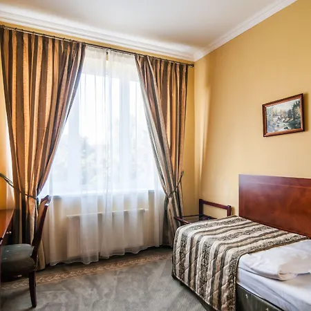 Hotel Giovanni Giacomo 4*