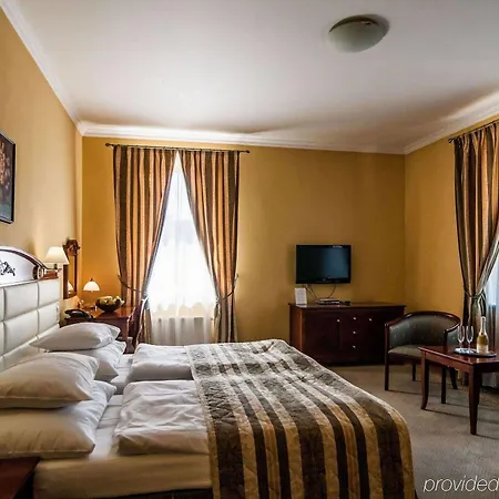 Hotel Giovanni Giacomo 4*