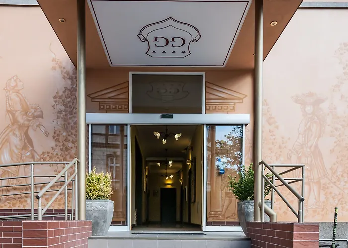 乔瓦尼贾科莫酒店 酒店 4*