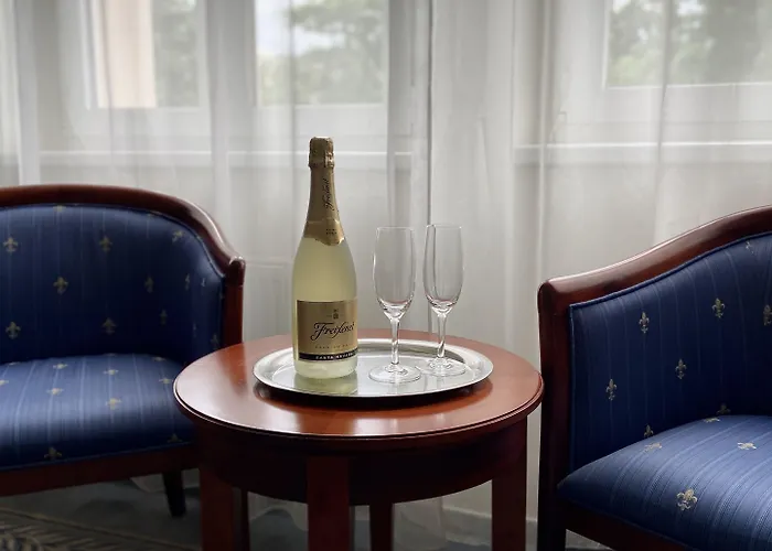 Giovanni Giacomo Hotel 4*